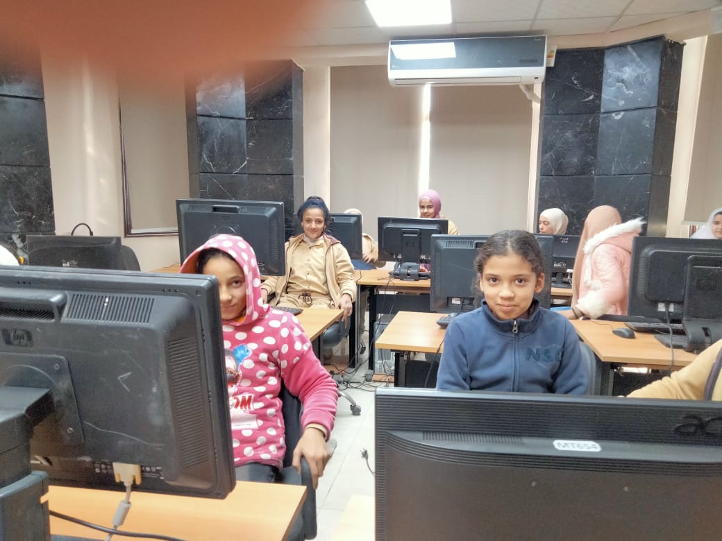 الطابق الثاني علوى